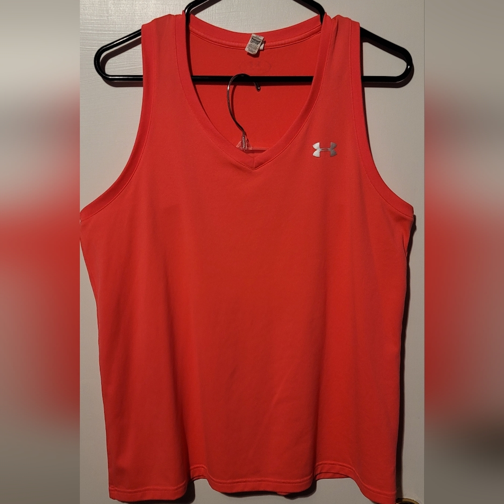 Large Under Armour Tank